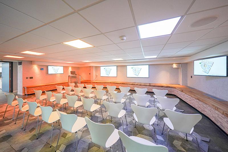 stonecycling-meeting-room